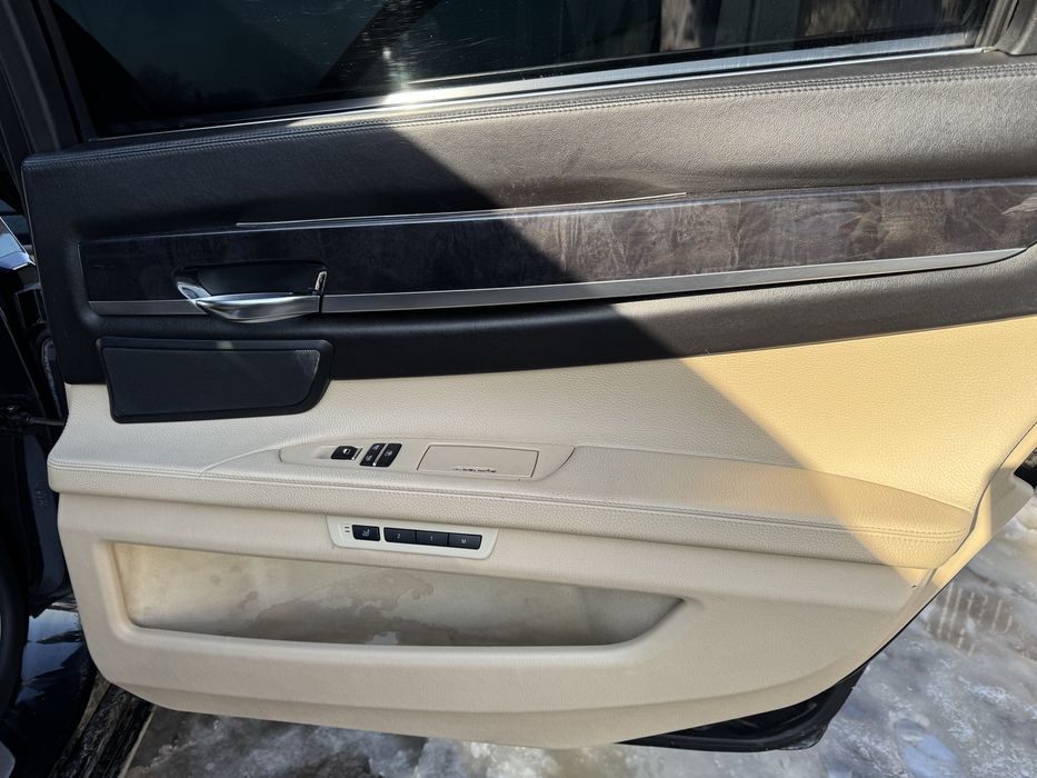 Interior bmw f02 cu masaj incalzire bancheta spate