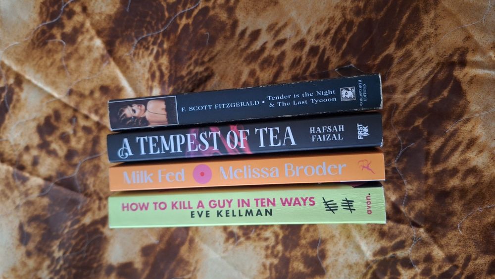 Книги на английски език