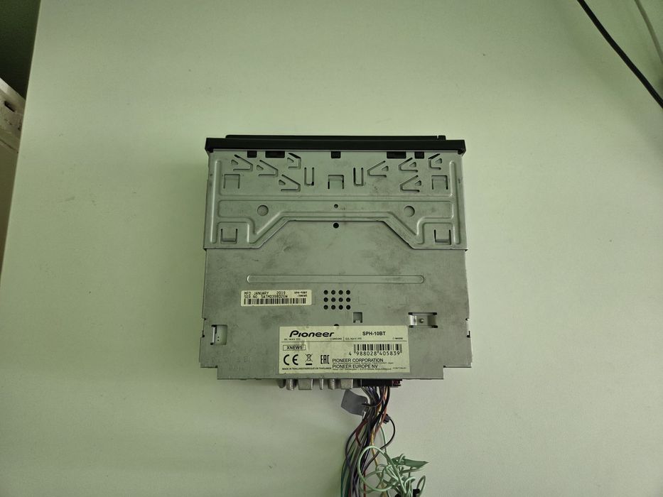 Продавам аудио плеър Pioneer SPH-10BT