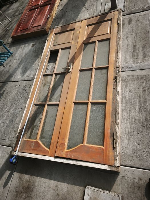 Деревянные двери бу