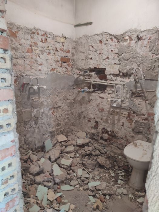 Кърти чисти извозва, къртене, демонтажни услуги, извозване на Отпадъци