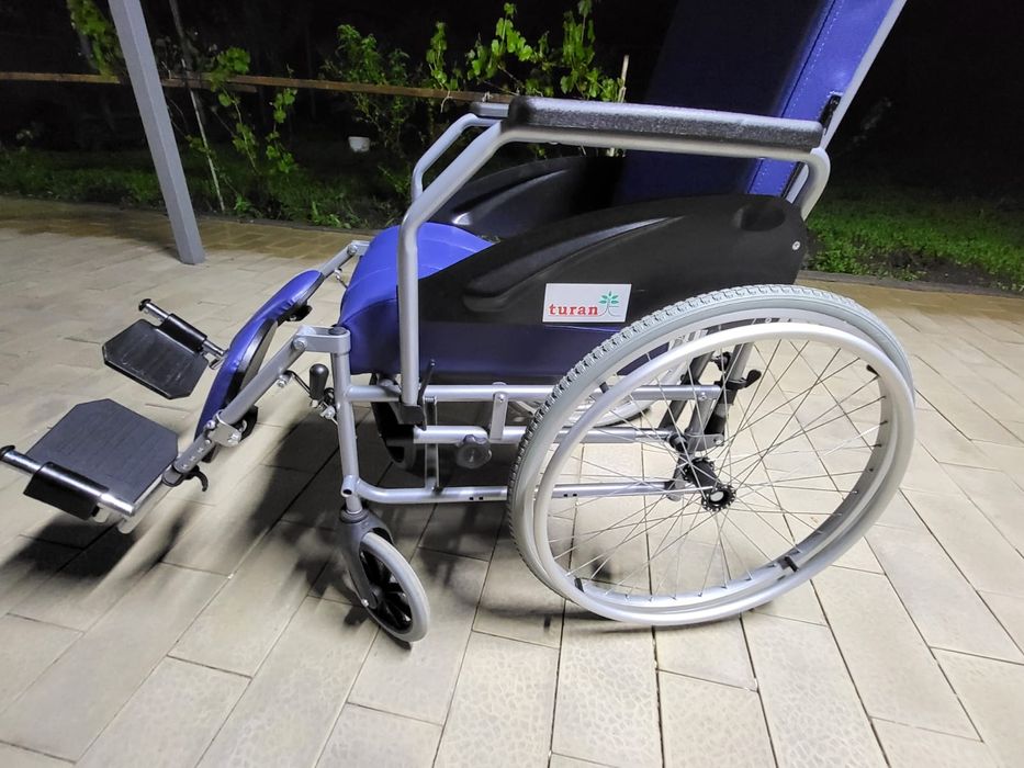 Инвалидное кресло