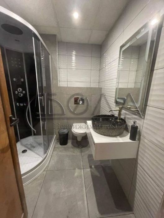 Продава се Тристаен апартамент в София, Банишора - 82 кв.м за 2549 €/кв.м - Снимка #5