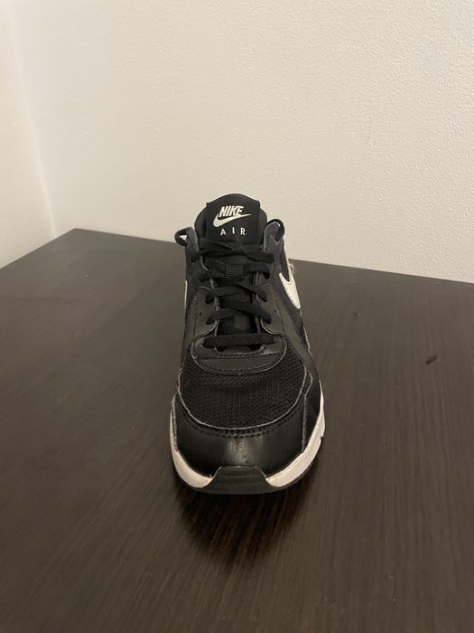 Adidasi Nike Air Max marimea 35.5