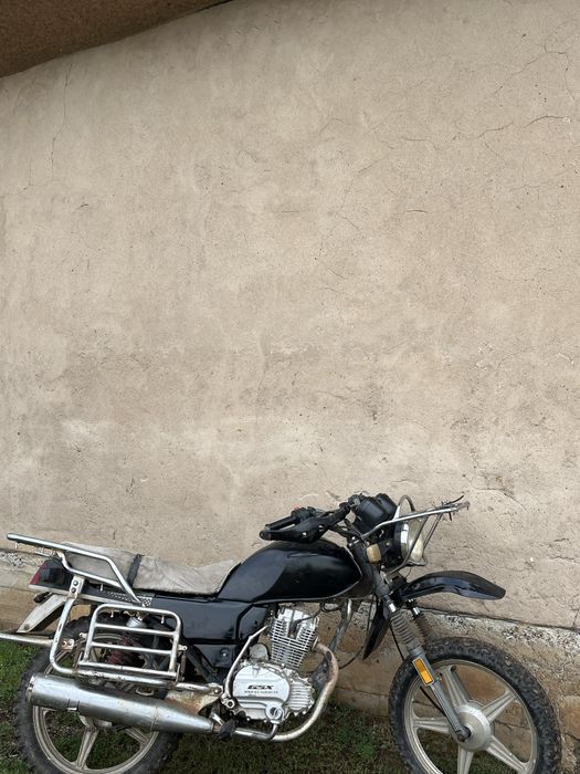 На гаратния нету нечего