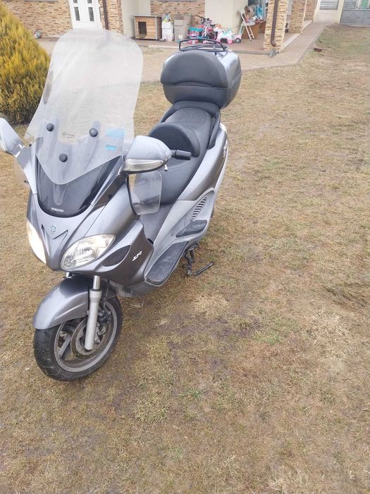 Vand motoscuter x9