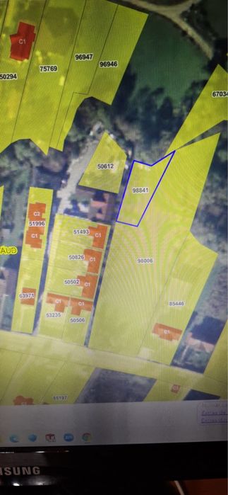 Teren intravilan 534 mp pentru casa pe str ghinzii 153