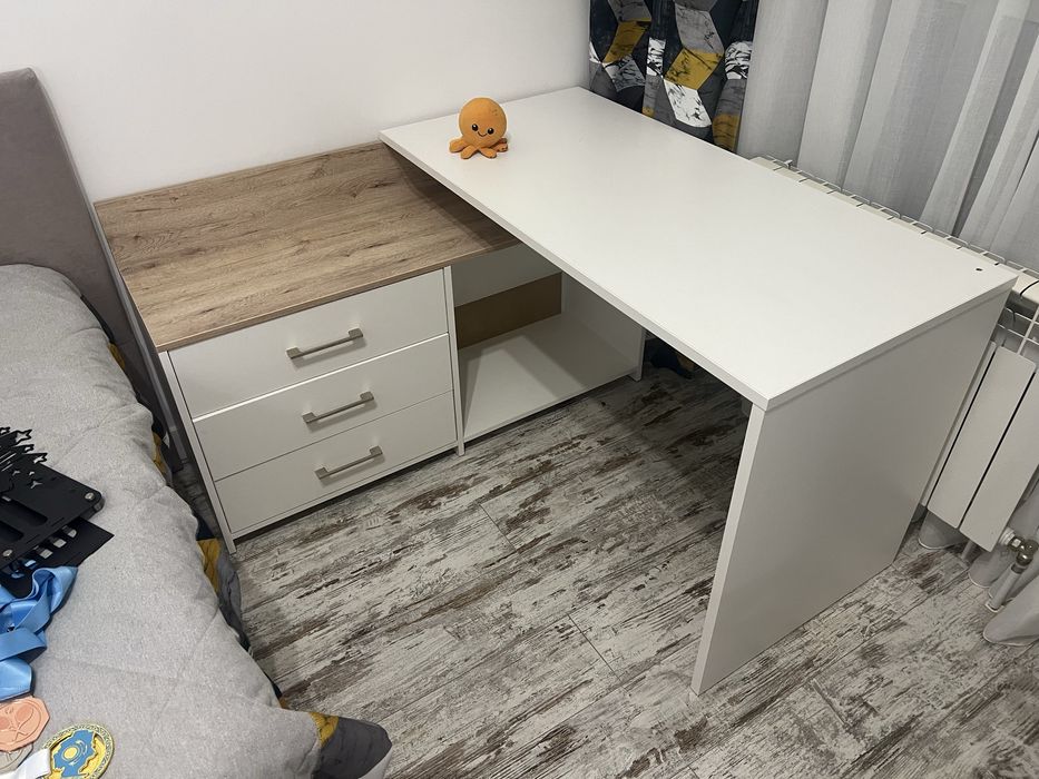 Пррдам стол письменный