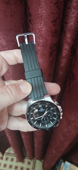 Срочно продам часы casio edifice efr-563p
