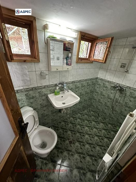 Продава се Къща в с. Садовец, Област Плевен - 105 кв.м за 1048 €/кв.м - Снимка #7