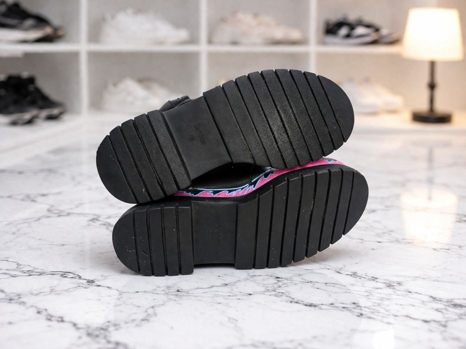 Bershka рисувани боти N 40