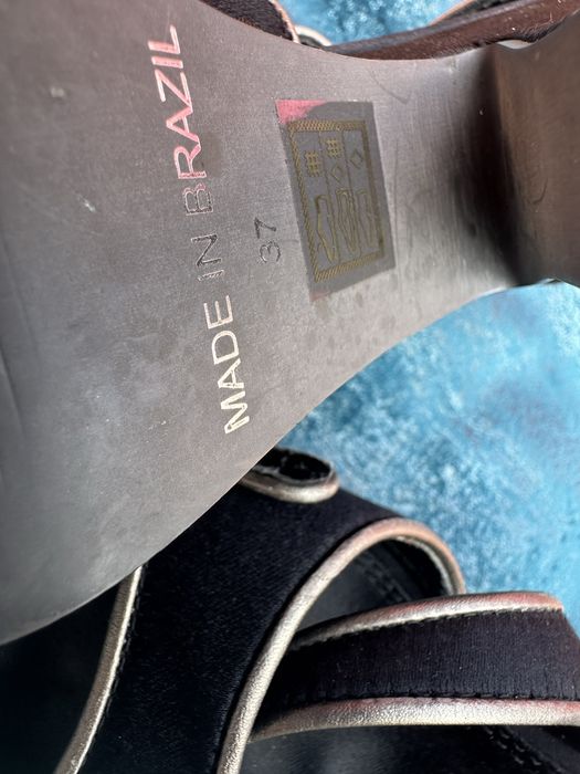 Sandale negre  marimea 37