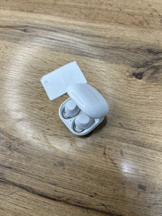 Наушник Samsung Galaxy Buds FE