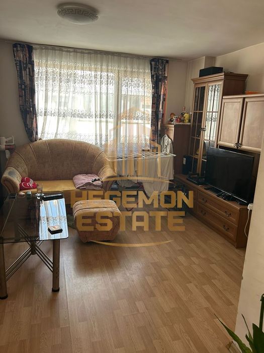 Продава се Тристаен апартамент в Варна, Цветен квартал - 68 кв.м за 2206 €/кв.м - Снимка #7