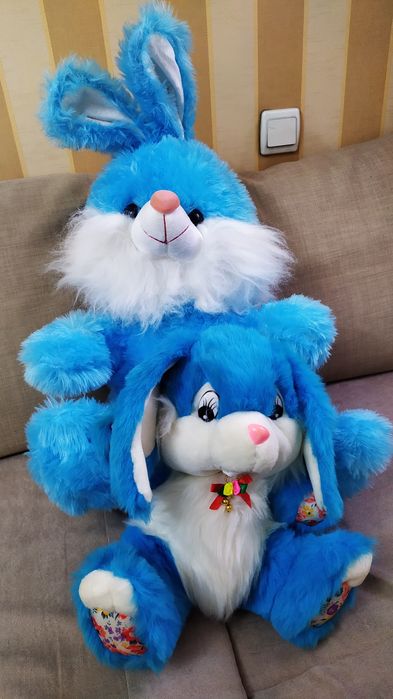 Мягкие игрушки. Зайчики