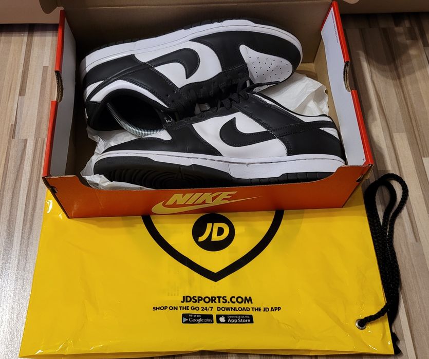 Nike dunk panda low nr.43. Constanta • OLX.ro