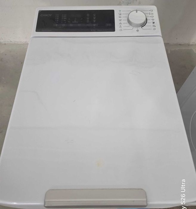 Candy TCAS284TM4-S е пералня с горно зареждане от серия Candy ProWash 500 с капацитет 8 кг и центрофуга 1200 оборота