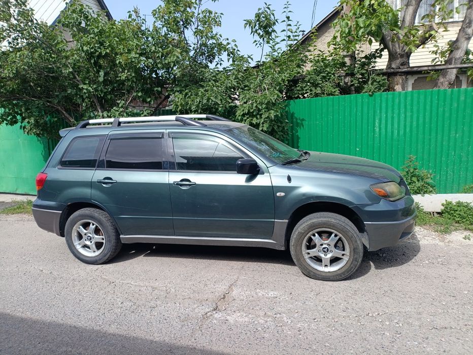 Mitsubishi outlander 2004