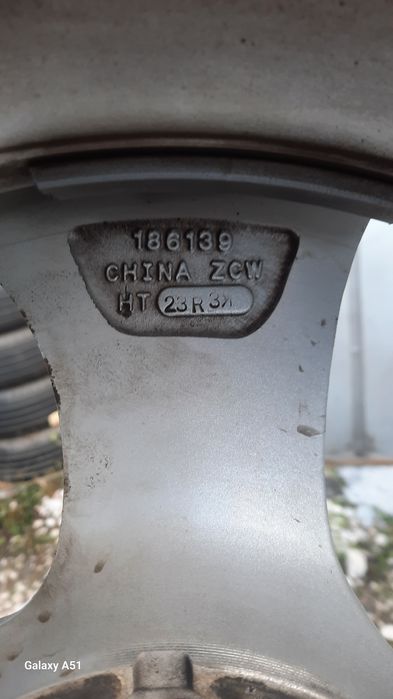 Ляти джанти с гуми за БМВ 17цола