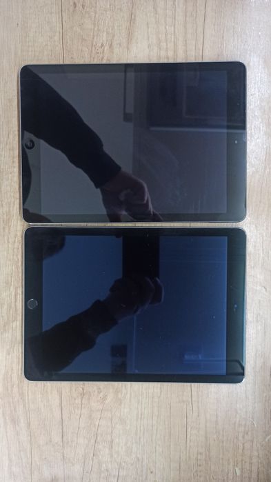 Ipad Air 9.7 inch 128 Gb и 16 Gb