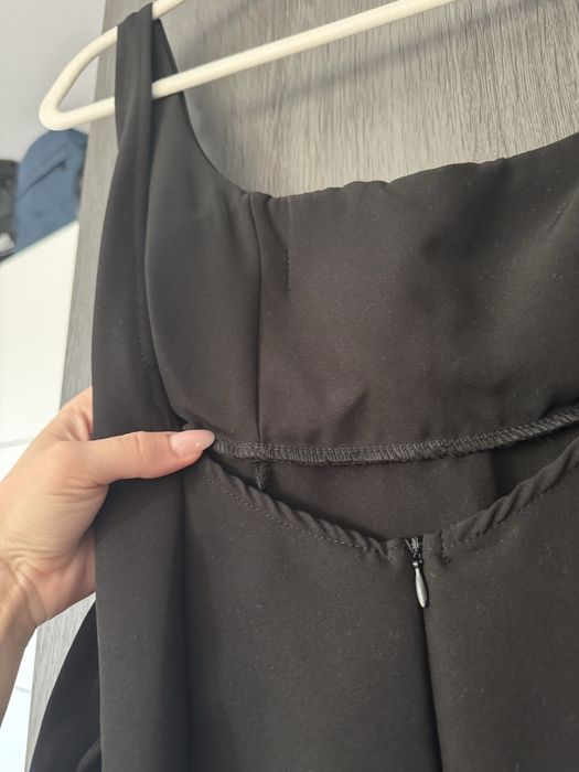 Rochie neagra cu funda la spate