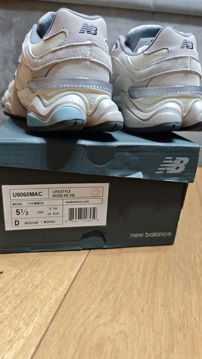 Маратонки New Balance 9060