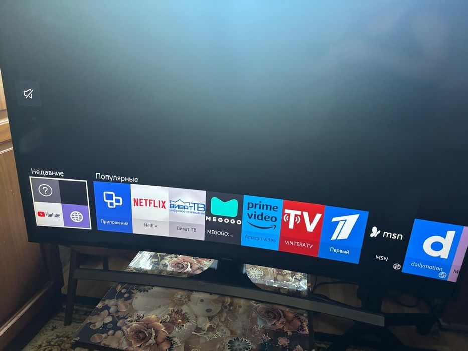Смарт ТВ Samsung  140см