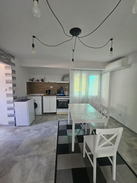 Дава се под наем Едностаен апартамент в Пловдив, Христо Смирненски - 40 кв.м за 280.5 € - Снимка #1