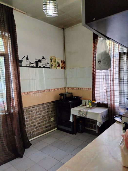 Алишеробод продаётся дом 6-соток 4-комнат!!!