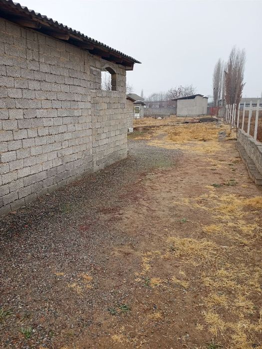 Arzon xovli O'rtachirchiq Region Ortasaroy Quruq er xisobida sotiladi