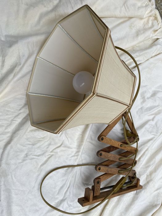 Lustra de tavan cu sticla opalina