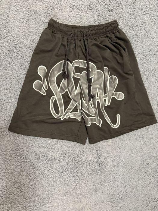 Syna World Black Short