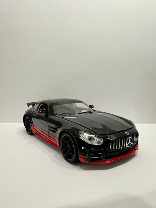 СКИДКА!!! Mercedes-AMG GT R 1.24! Металлическая модель со светом и зву