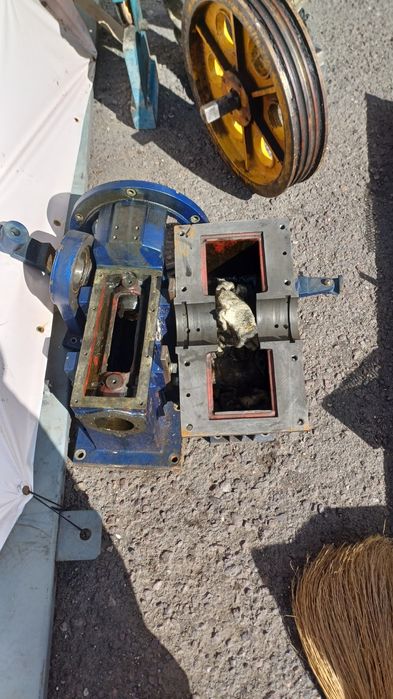 Продам запчасти на лифт