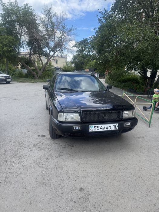 Продам маштну Audi 80 B4