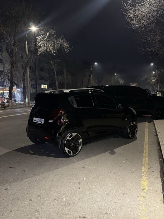 R18  Koviniy Ideal holatda