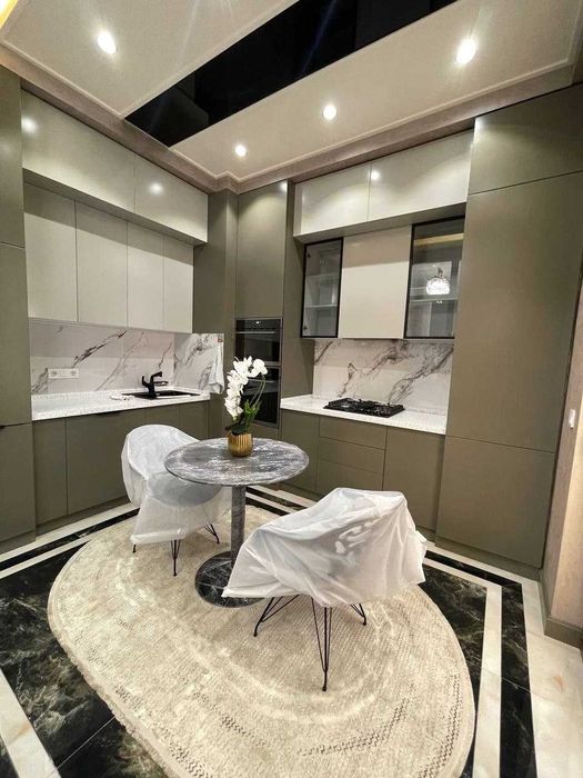 Ташкент Сити-Жк Бульвар! Сдается новая 2-х комнатная в элит комплексе!