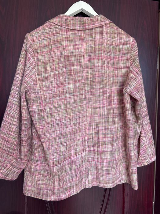 Розов блейзър на х&м