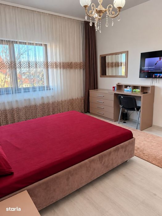 Închiriez apartament 2 camere + loc de parcare - PROPRIETAR!