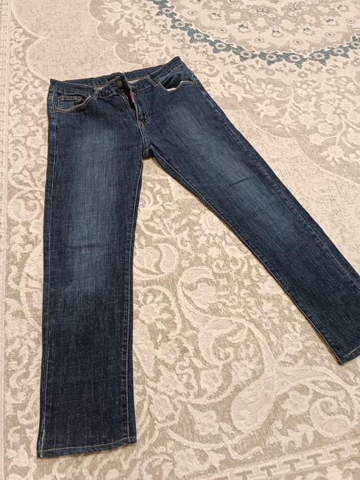 Джинсы брендовые продам