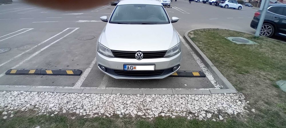 VW Jetta 2012 *1.6tdi *Distributie noua *Acte la zi