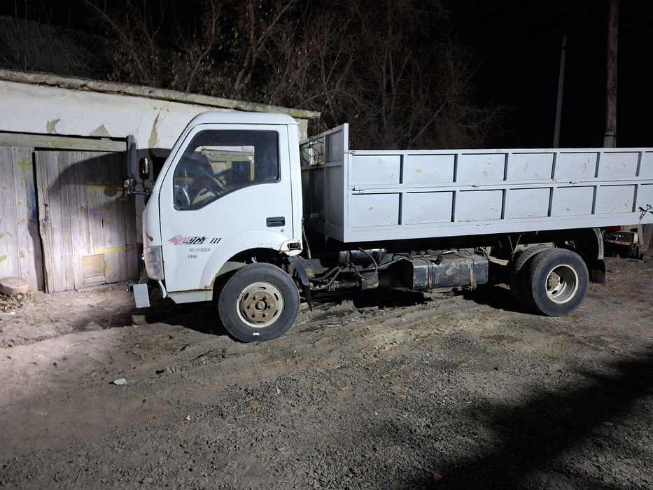 Китаец JBC 2011 года