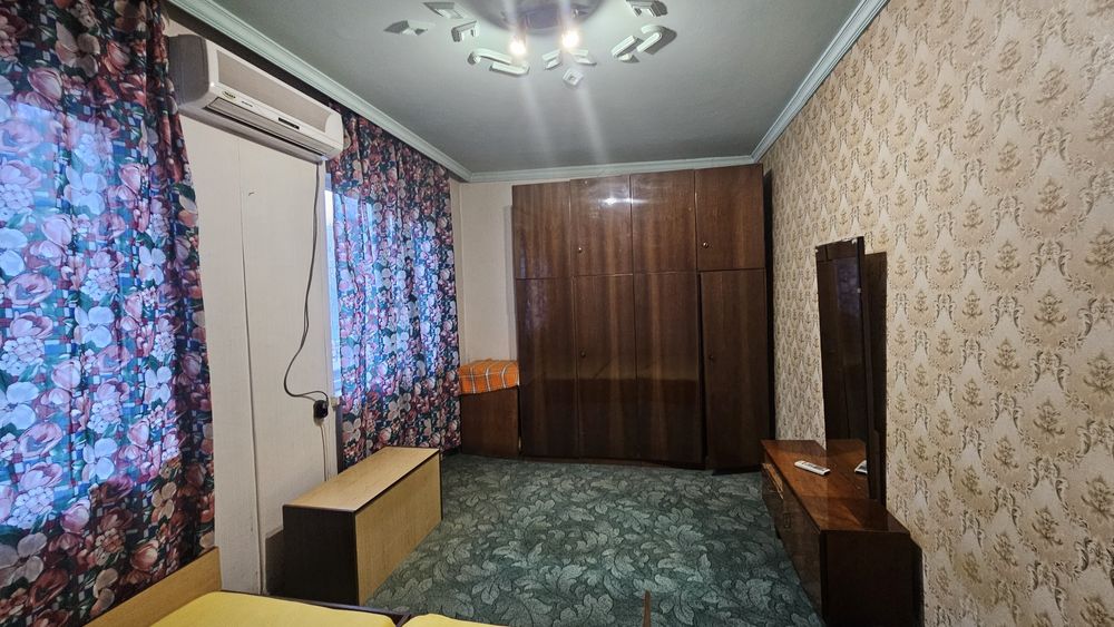 Тристаен Тракия 97 кв.  От собственик ! + мазе  и свободно паркиране