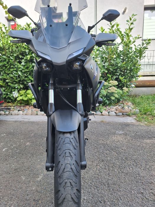 Moto Yamaha Tracer 7
