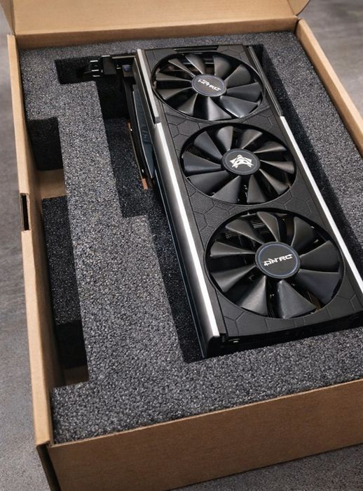 Placa Video Amd Radeon NITRO+ RX 5700 XT