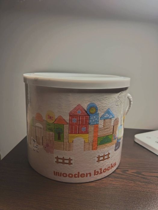 Лот забвни играчки