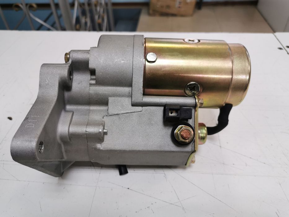 Продам новый стартер 12 volt