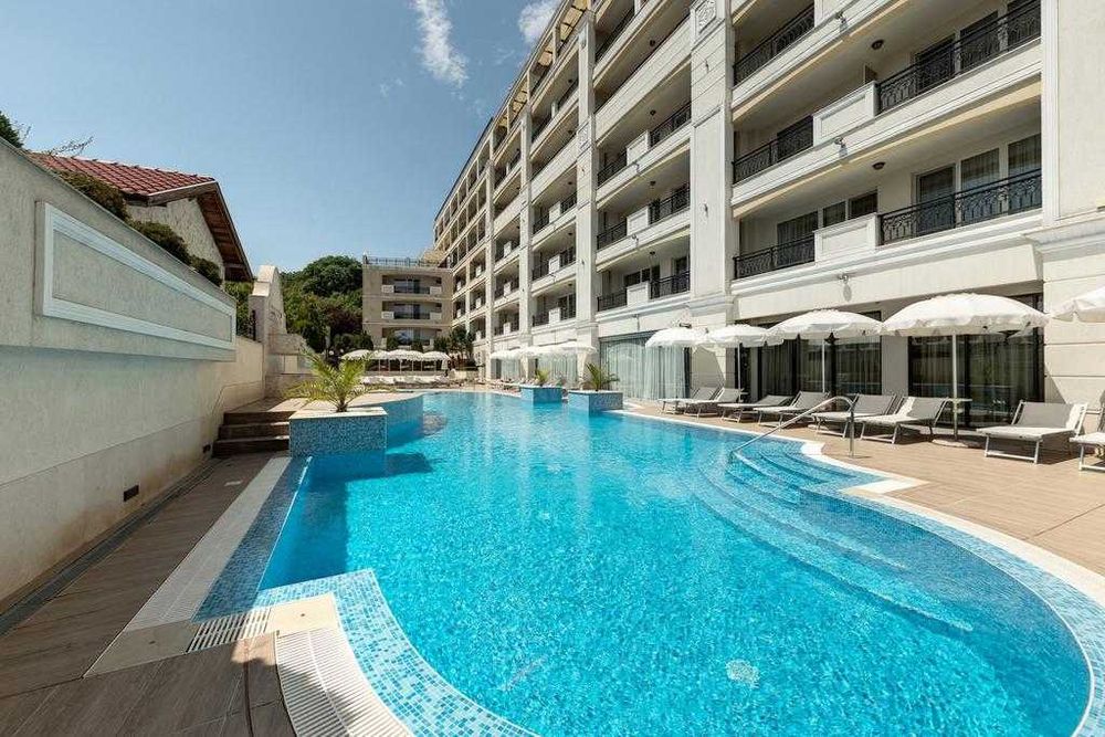 Продава се Двустаен апартамент в Поморие - 142 кв.м за 1074 €/кв.м - Снимка #14