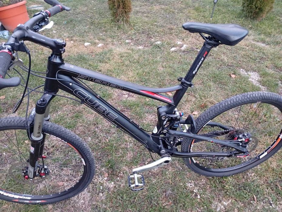 Bicicleta cube stereo