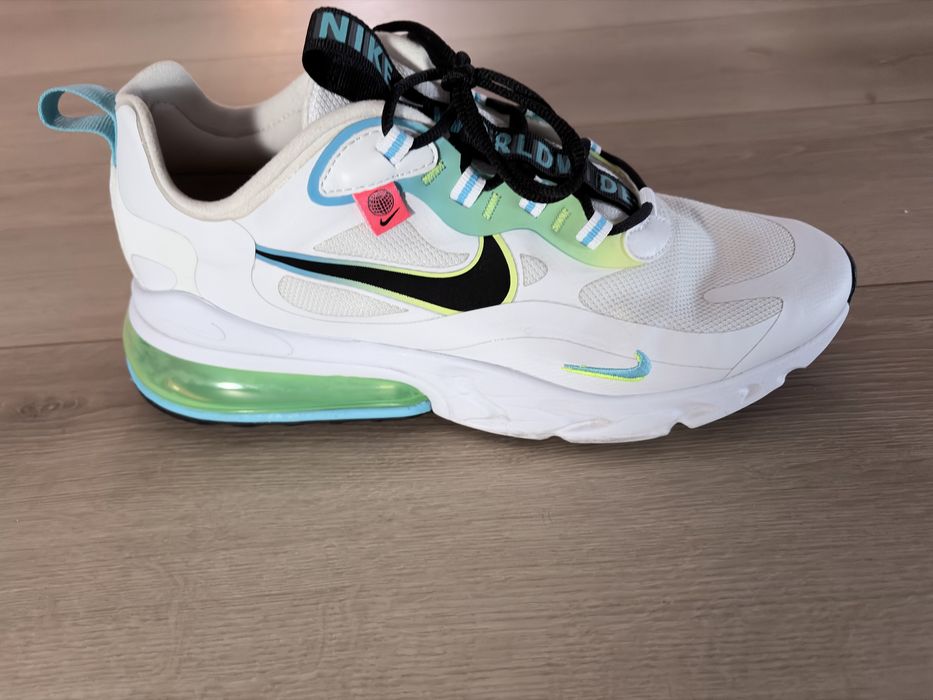 Nike Air Max 270 React